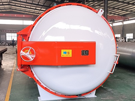 手動(dòng)開(kāi)門(mén)熱壓罐